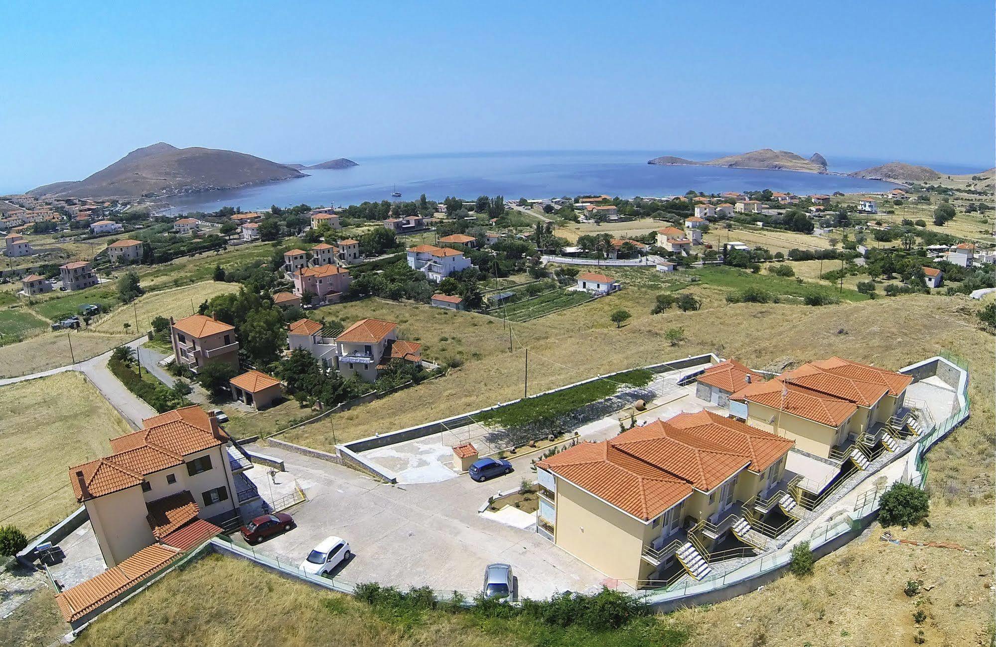 Panorama Plati Aparthotel Exterior foto
